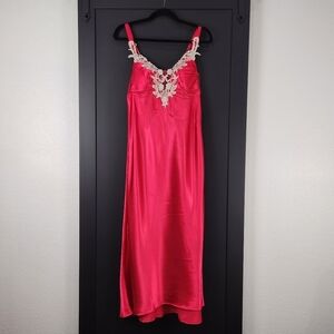 Flora by Flora Nikrooz Stella Charmeuse Lace Trim Gown, Red, Size Medium